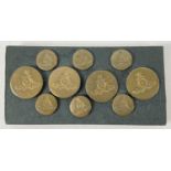 A set of 6 small and 4 larger Victorian brass Royal Artillery buttons. Larger approx. 2.1cm, smaller