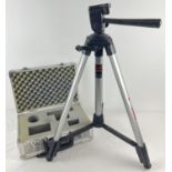 A height adjusting Hama Profile 74 camera tripod with tilting camera plate and integral level.