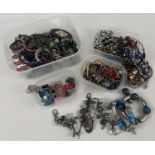 5 tubs of assorted vintage and modern costume jewellery. To include: necklaces, bracelets,