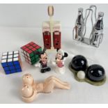6 pair of novelty salt and pepper pots. To include Rubic's cubes, Mickey & Minnie Mouse, Coca-Cola