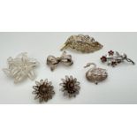A small collection of 925 silver filigree style jewellery, mostly brooches. To include leaf