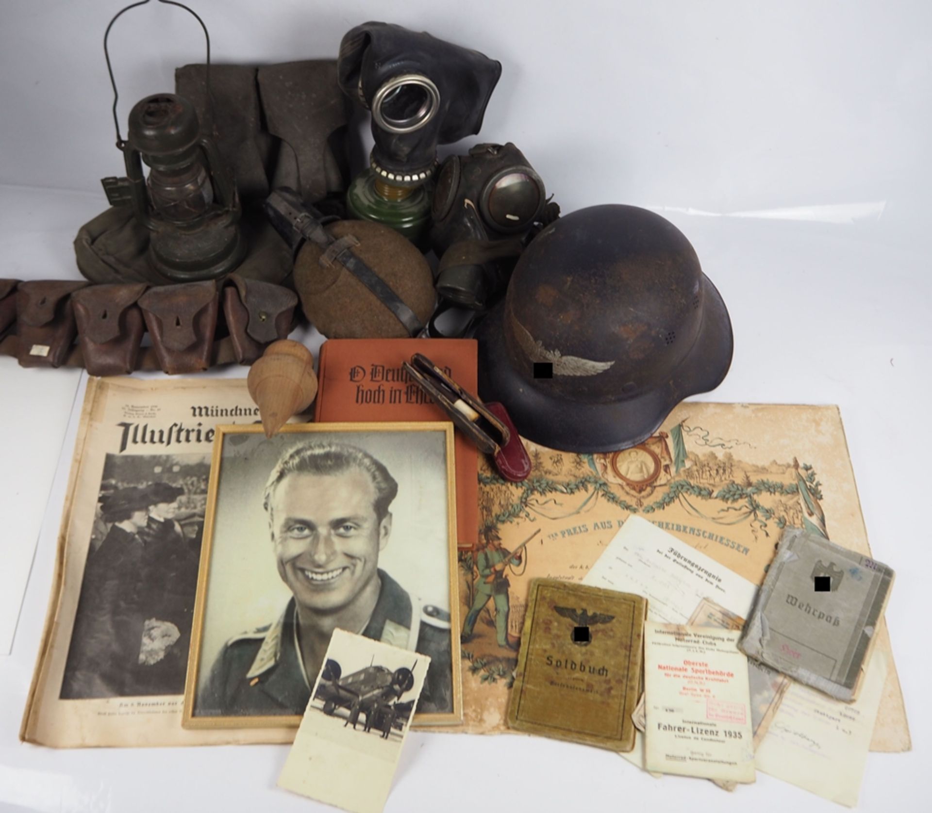 3. Reich: Lot Militaria.