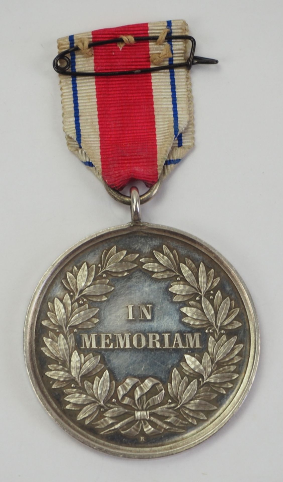 Hessen: Alicen-Medaille, in Silber. - Image 3 of 3