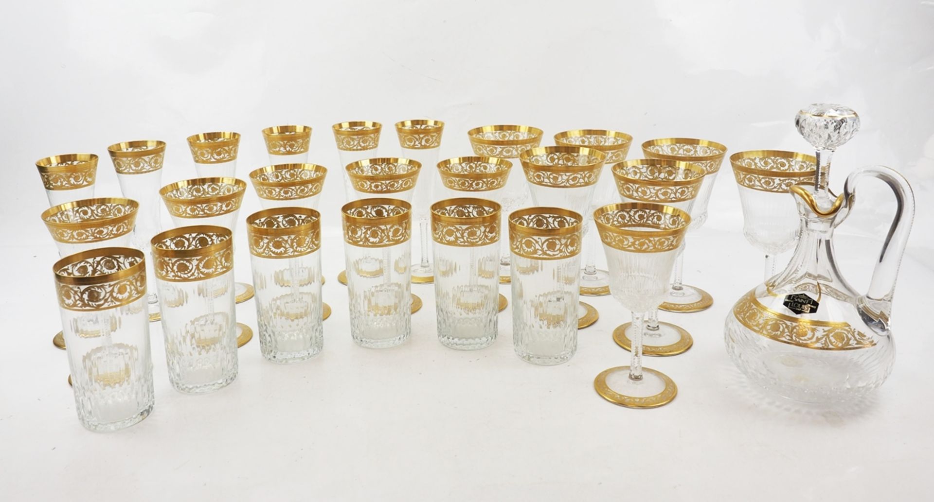 Cristalleries de Saint Louis: Konvolut 'Thistle Gold'.