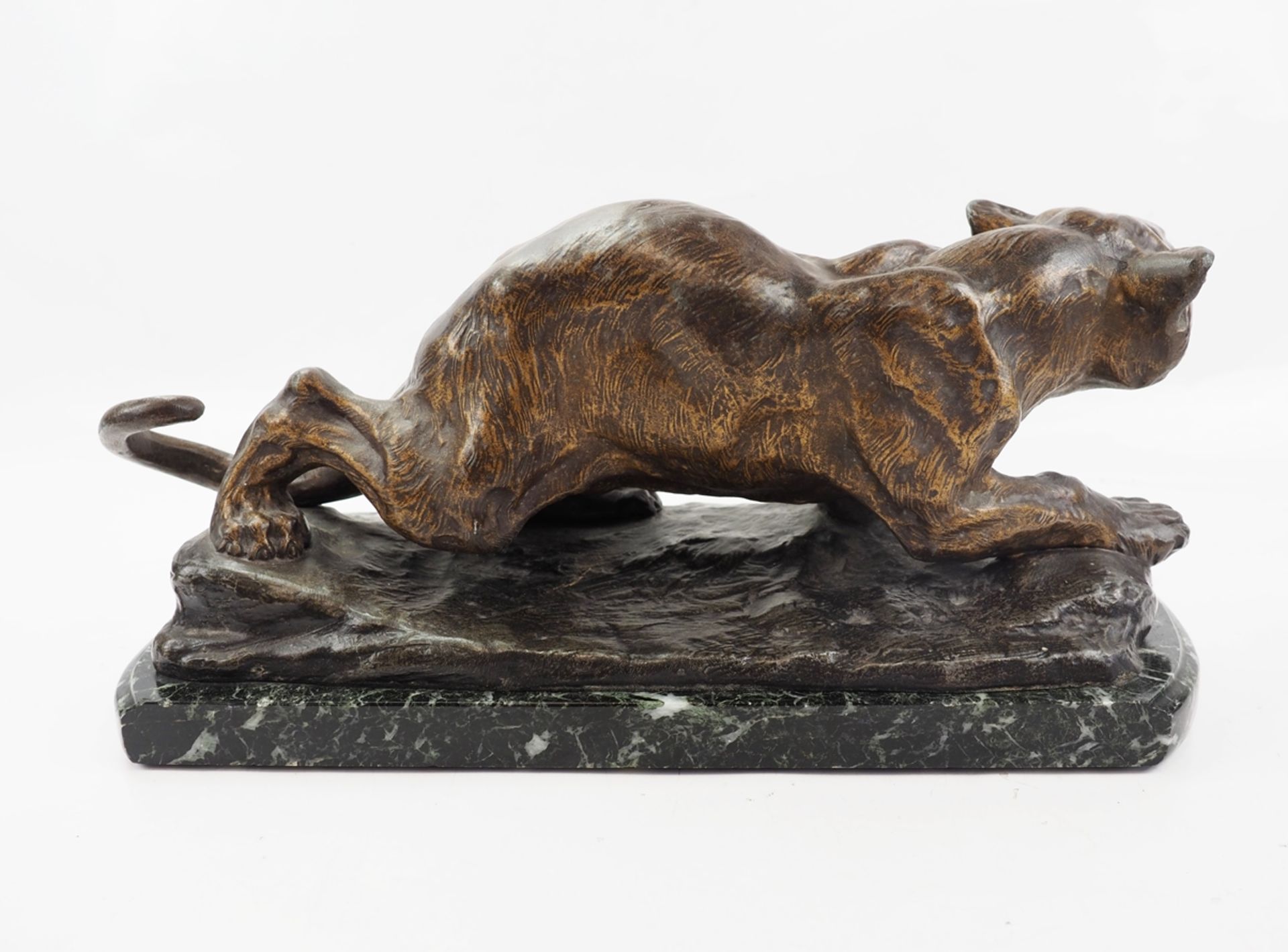 Cartier, Thomas François: Bronzeskulptur Schleichender Panther. - Image 3 of 3