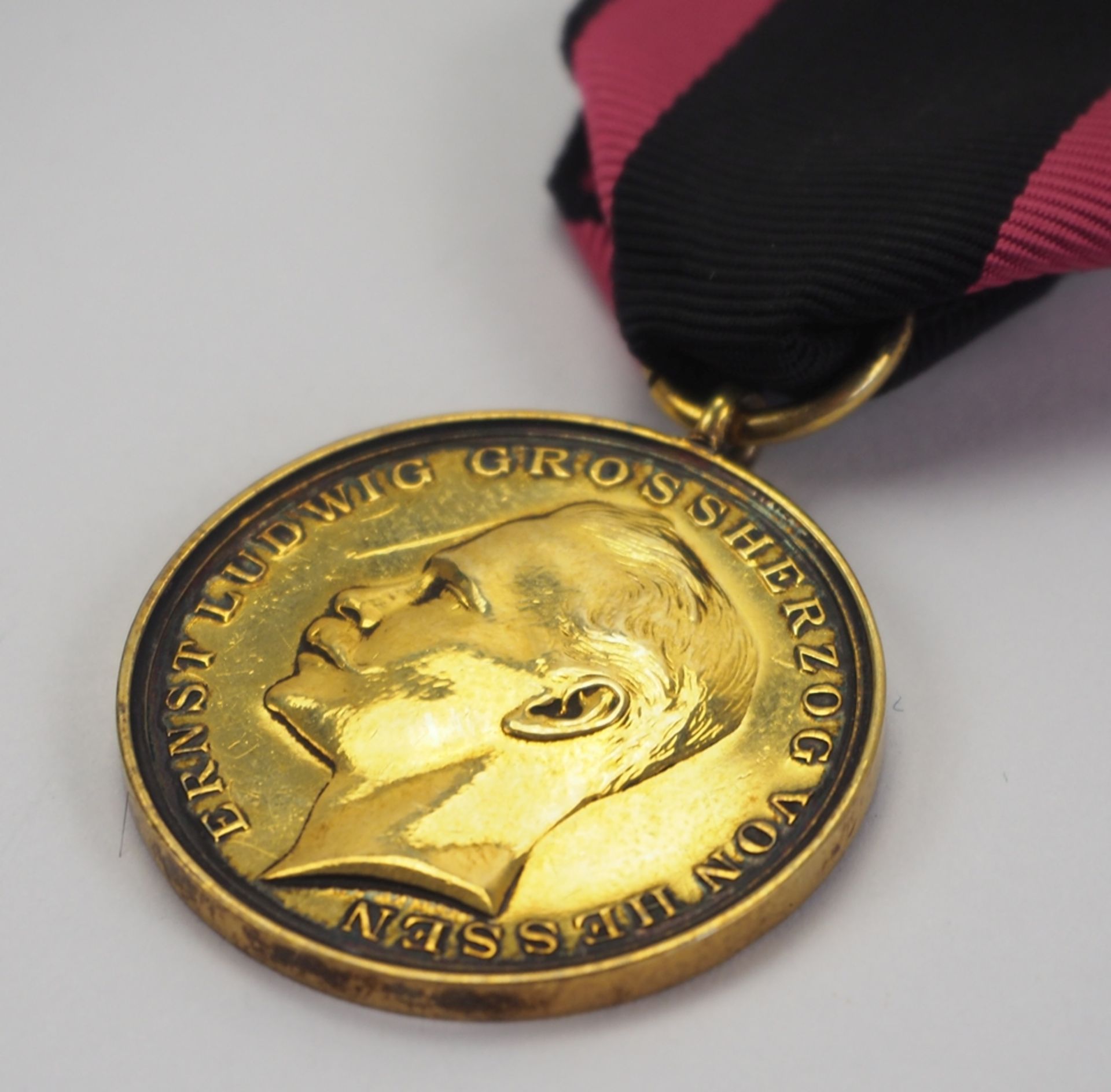 Hessen: Ludwigsorden, Ernst Ludwig, Für Langjährige Treue Dienste, Medaille in Gold. - Image 2 of 3