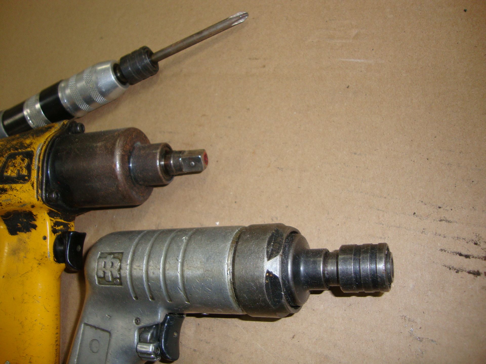 Lot of 4 Pneumatic Drills and Drivers - Image 2 of 2