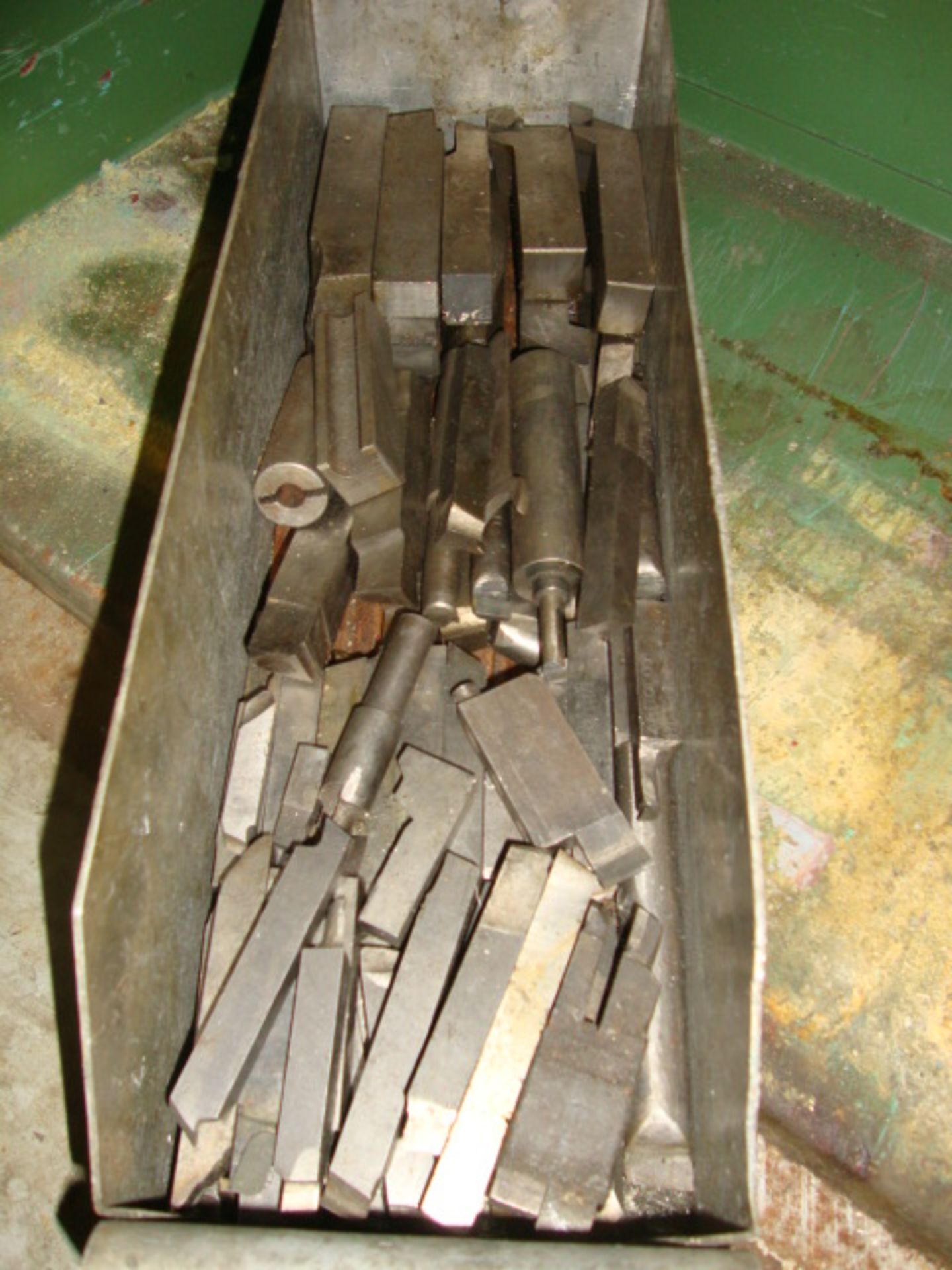 Lot of Tooling Including Drill Bits,Chucks, Mandrels, Stone Sets, as well as Tooling used with a Sum - Image 11 of 32