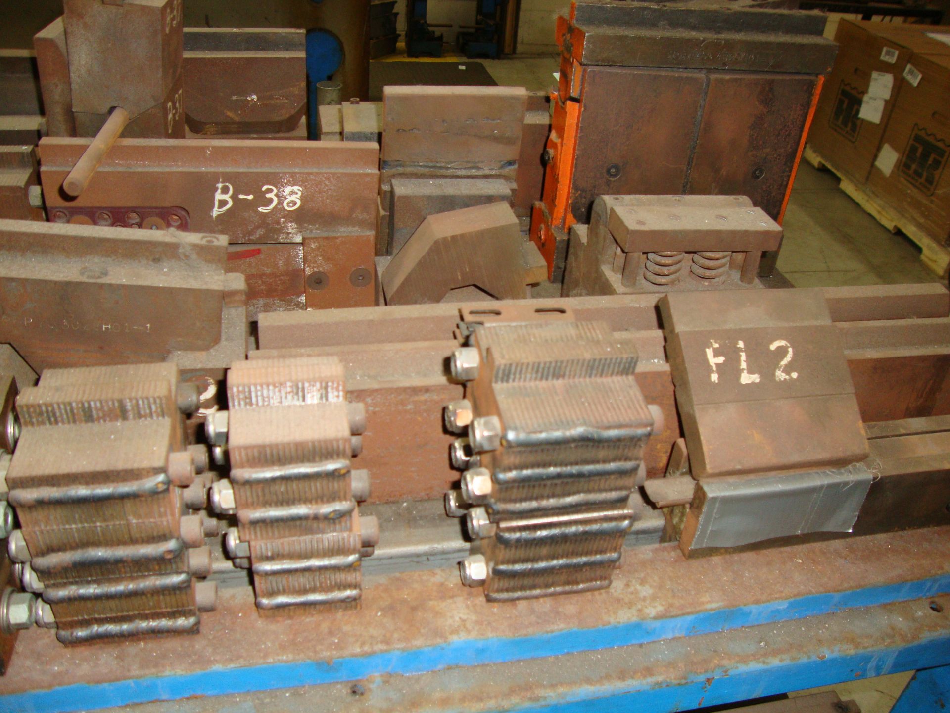Large Lot of approx. 145 Assorted Press Brake Dies Note-Cart NOT Included - Image 13 of 28