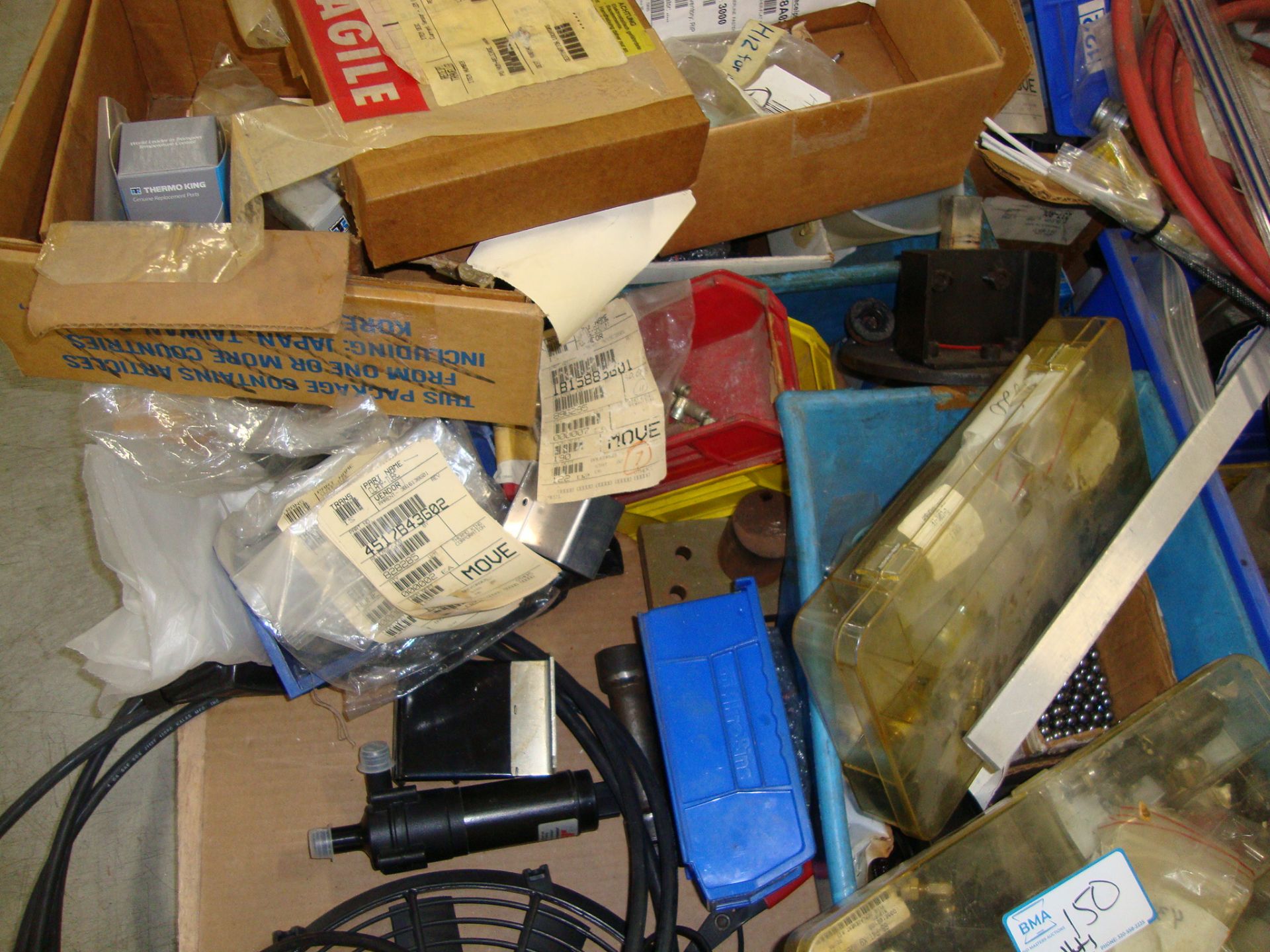 Lot of 2 Pallets of Assorted Items - Image 3 of 14