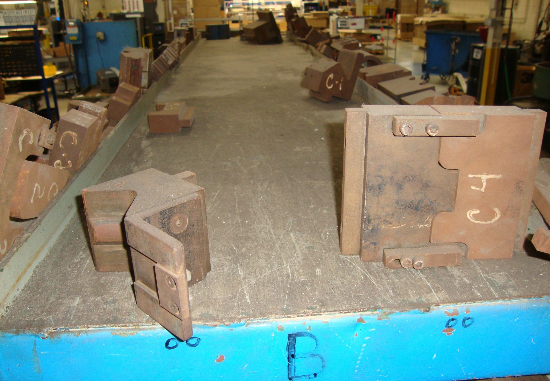 Lot of approx. 77 Assorted Press Brake Dies, up to 60" long Note-Rack NOT Included - Image 11 of 22