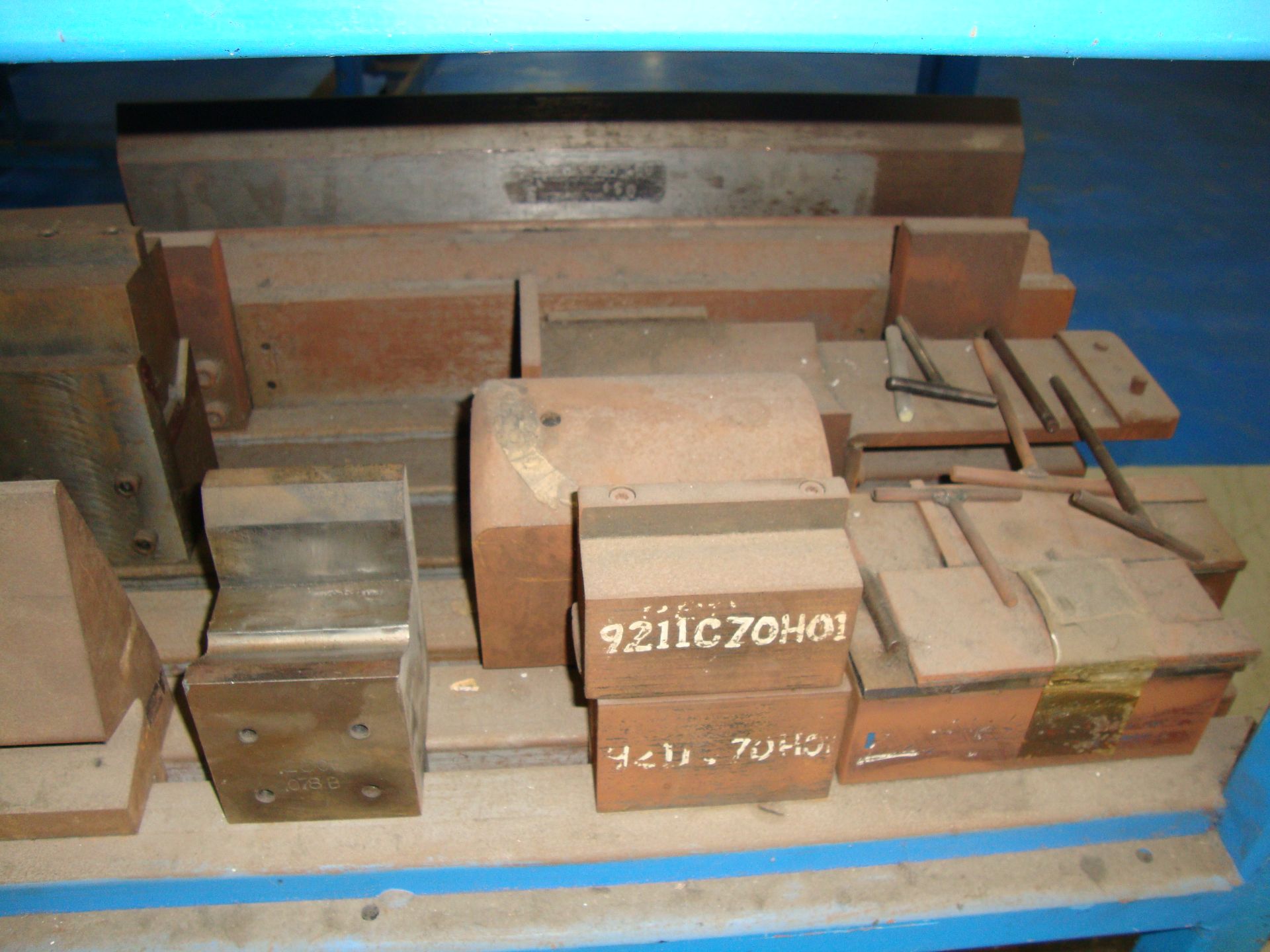 Large Lot of approx. 145 Assorted Press Brake Dies Note-Cart NOT Included - Image 18 of 28