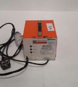 CTS Automatic Battery Charger