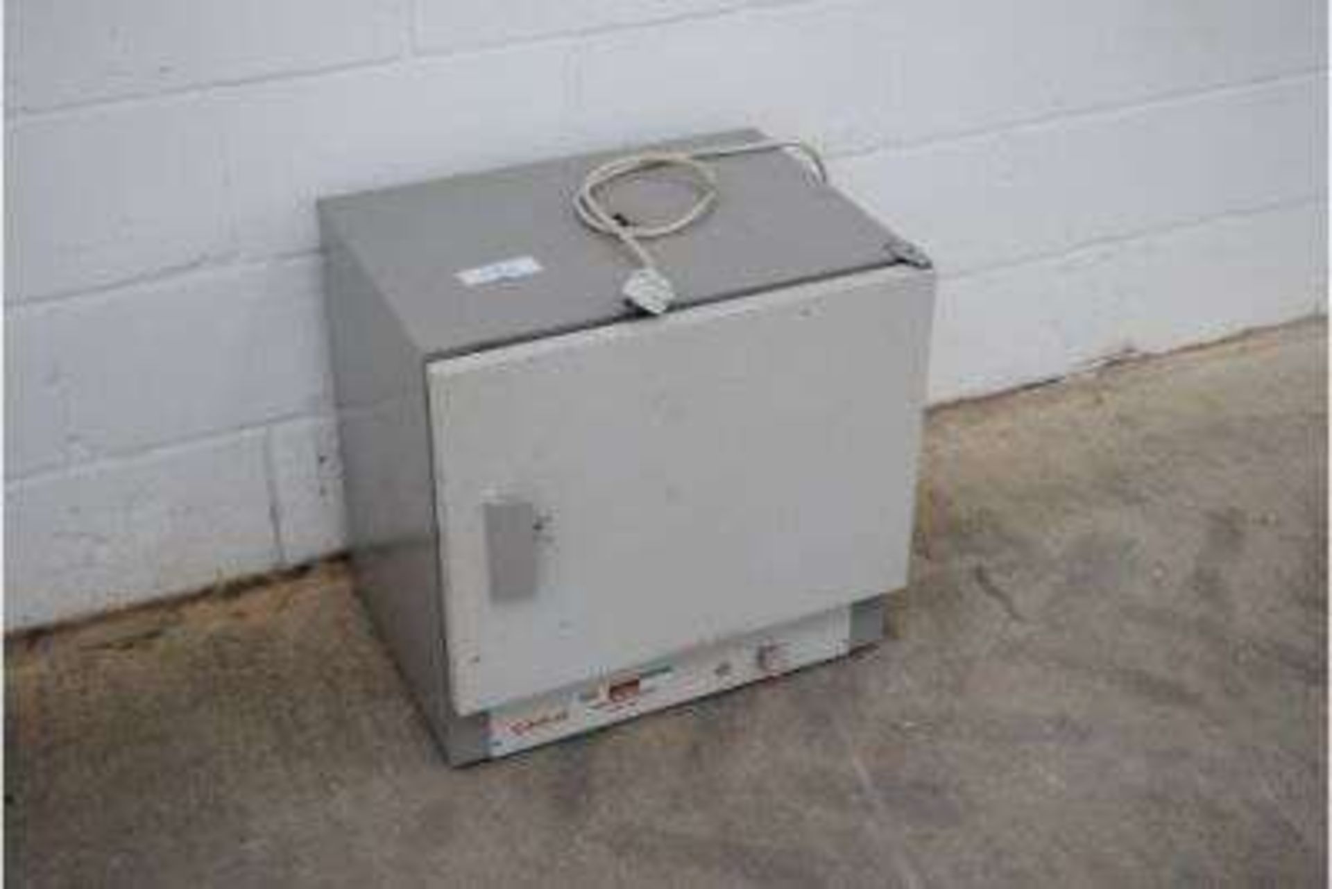 Gallenkamp Size One Hotbox Oven - Image 2 of 5