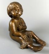 SIGRID VON IPOLYI-MERZ (1920-2008), "Sitzendes Kind", Bronze,