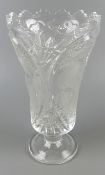 Vase, Kristall, Obstdekor, gewellter Rand, H. ca. 30 cm
