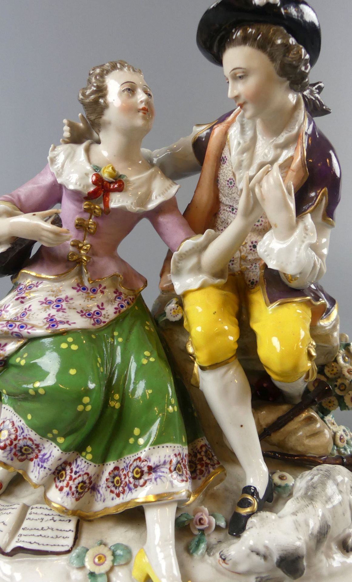 Barockes Liebespaar, Porzellanfigur, Dresden, H. ca. 19 cm, - Bild 2 aus 6