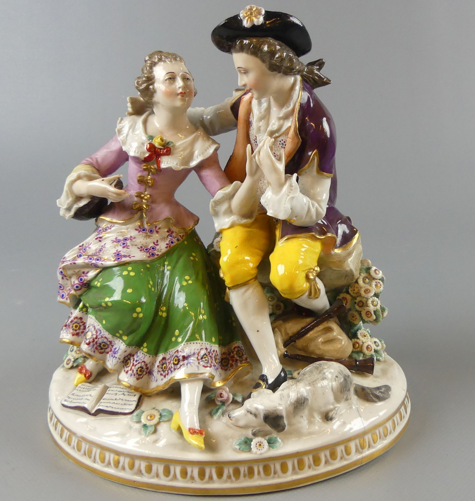 Barockes Liebespaar, Porzellanfigur, Dresden, H. ca. 19 cm,