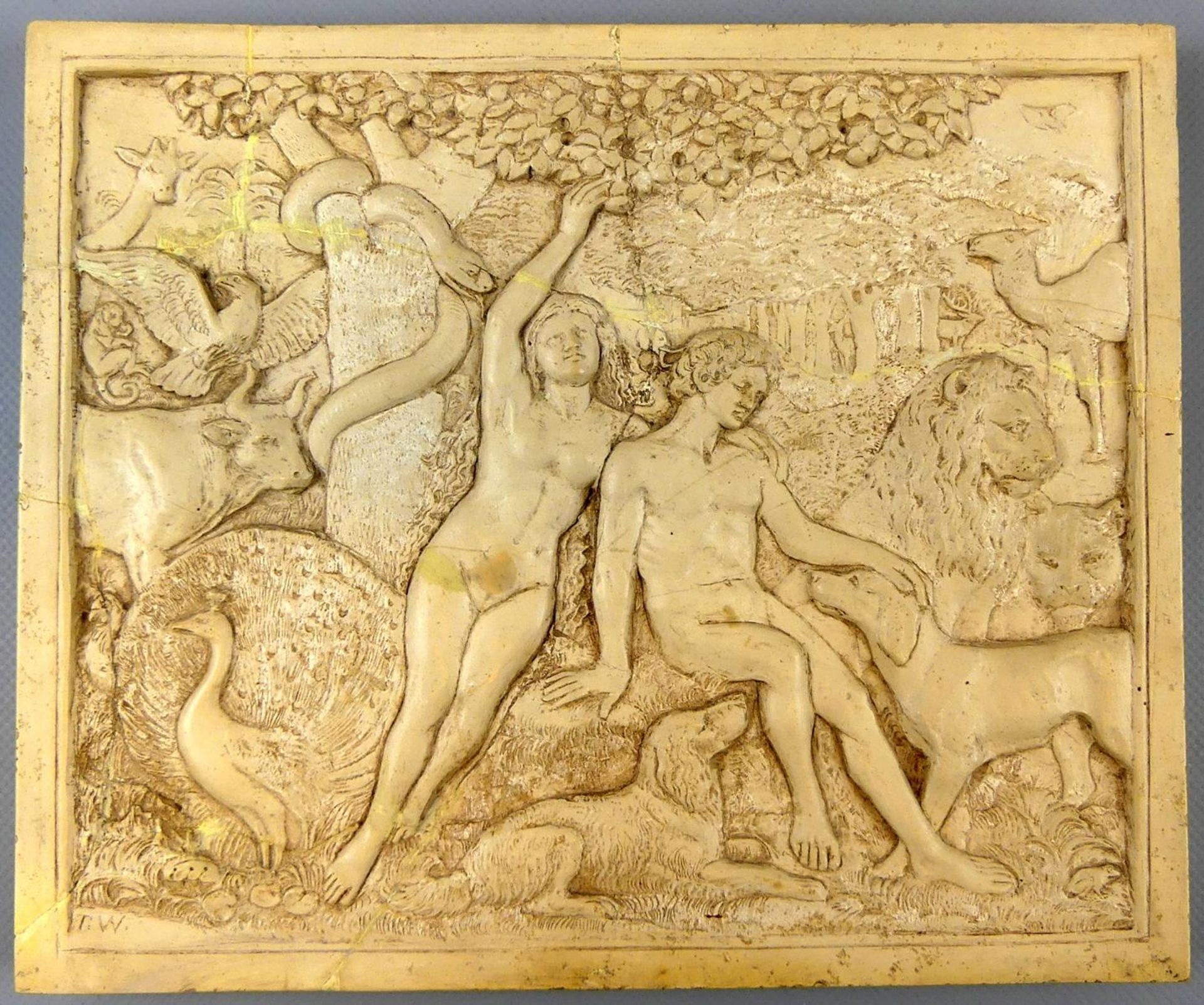 "Adam und Eva mit Tieren im Paradies", Kalksteinrelief, 17.-18.Jhd.,