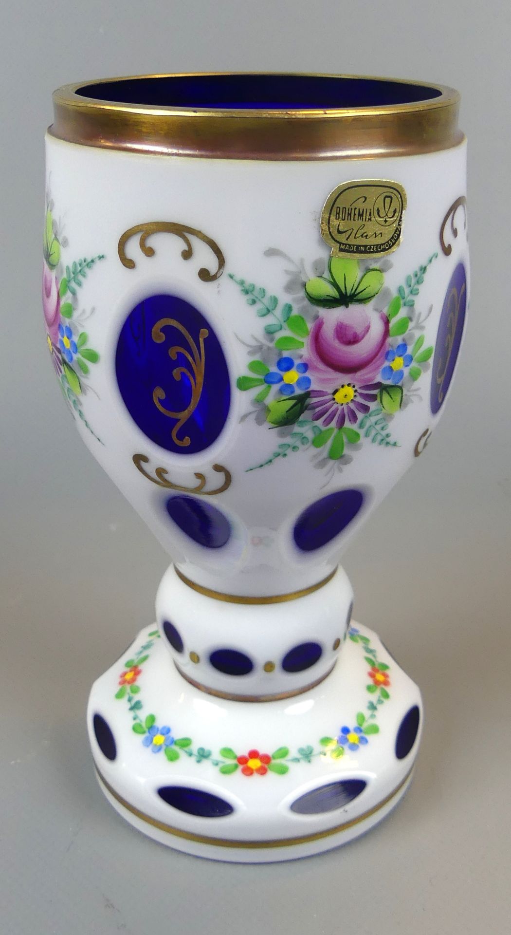 Vase, Tschechisches Glas, polychrom bemalt, Goldstaffage, H. ca. 16 cm,