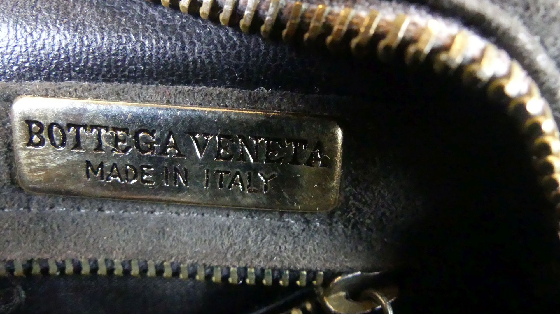 2 kleine Damenhandtaschen, BOTEGA VENETA, Italien, Orig. Etikett, - Image 2 of 3