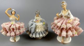 3 Balletttänzerinnen, Porzellan, Dresden, Höhen ca. 10-13 cm,