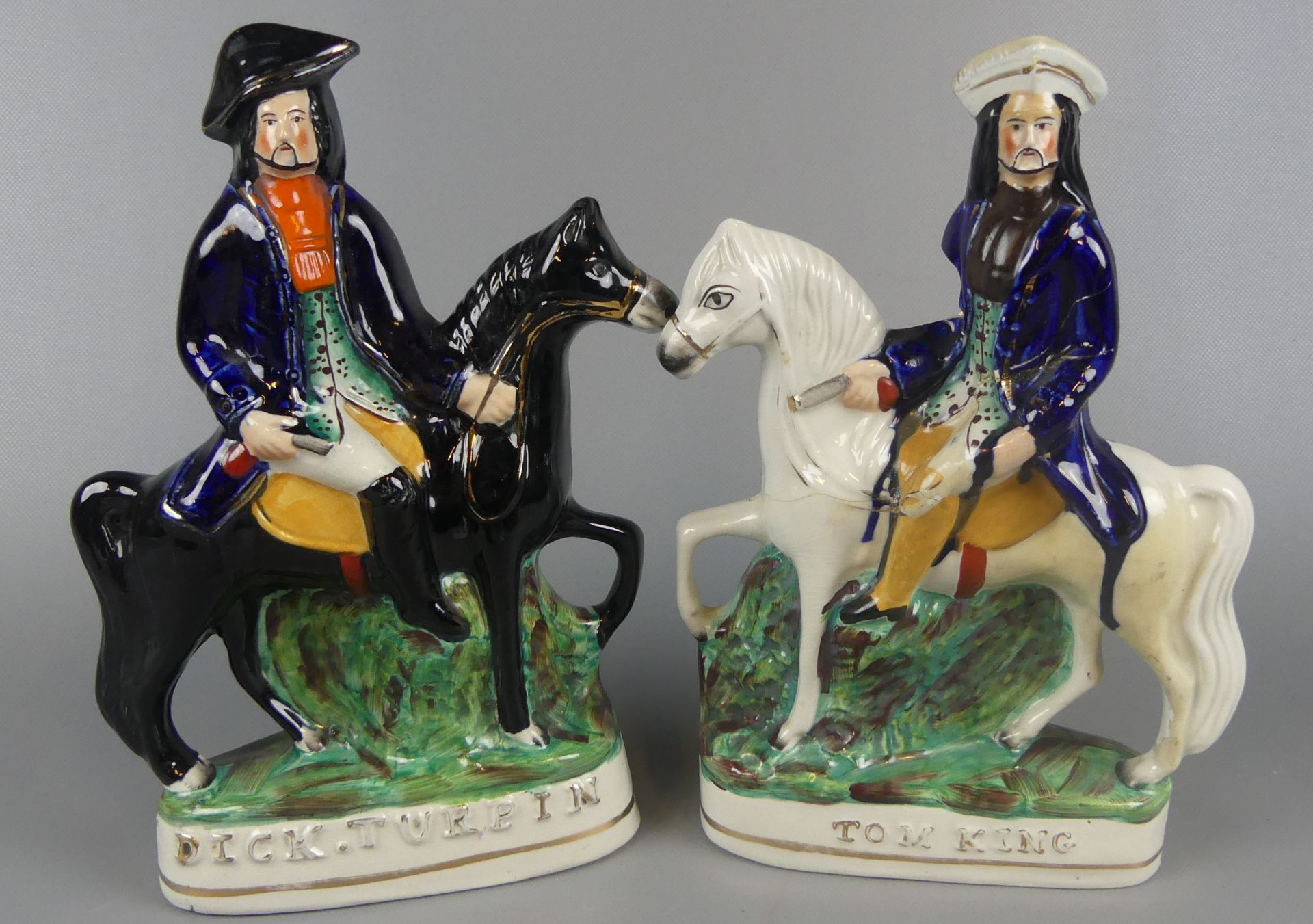 Paar Figuren, Keramik, "Dick Turpin", "Tom King", H. ca. 29, B. 19 cm,