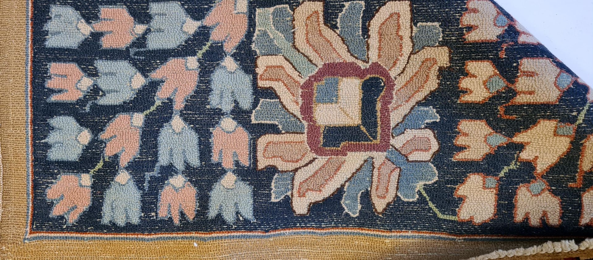 Teppich, beige, Rosetten am Rand, Tebex, Maschinen Teppich, 1940/50 - Bild 7 aus 7