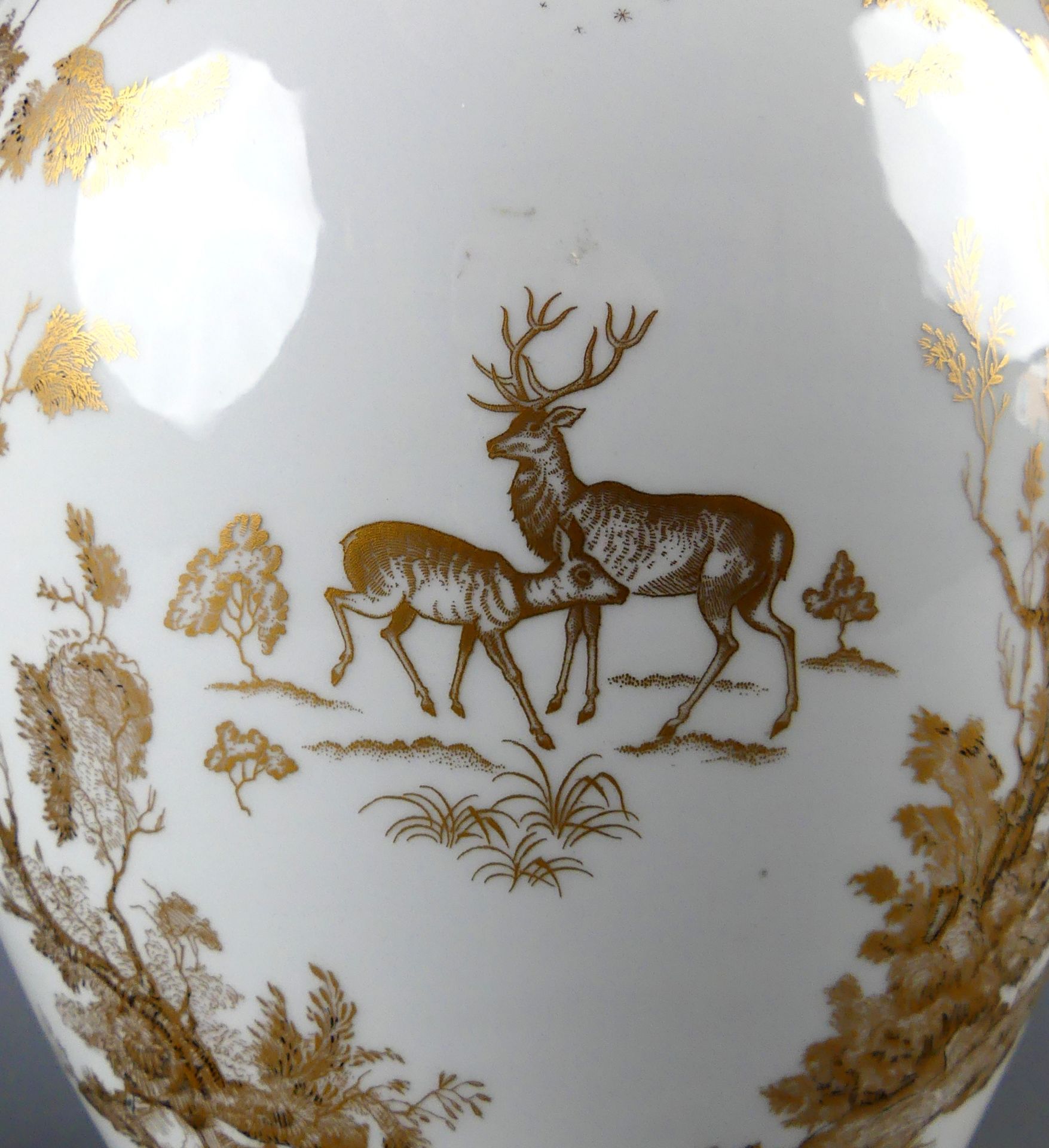 Vase, Hutschenreuther, Selb, bemalte Jagdszene, bronzefarben, H. ca. 32 cm - Image 3 of 4