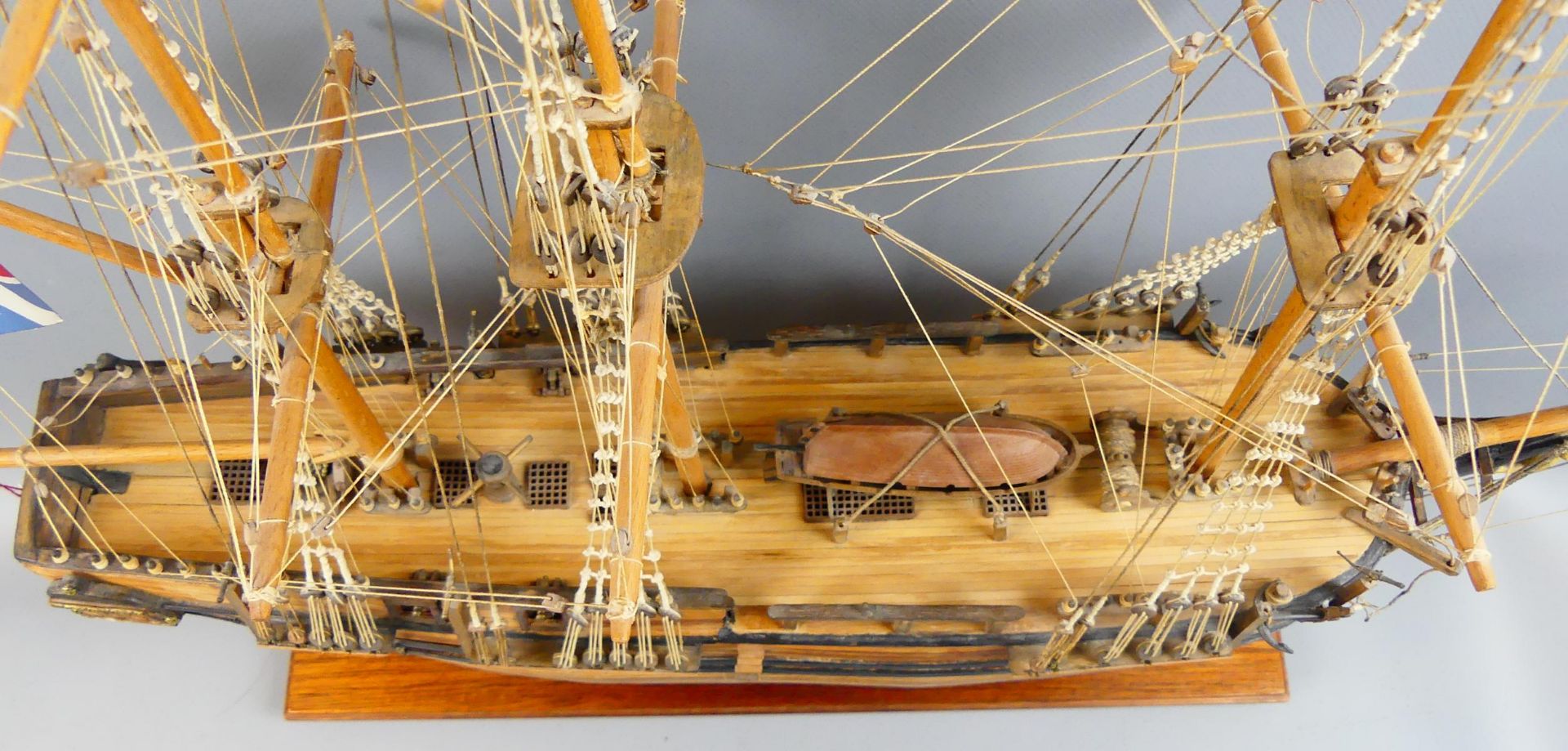 Segelschiff, "Bounty", 1787 auf Holzständer, sehr guter Zustand - Image 4 of 5