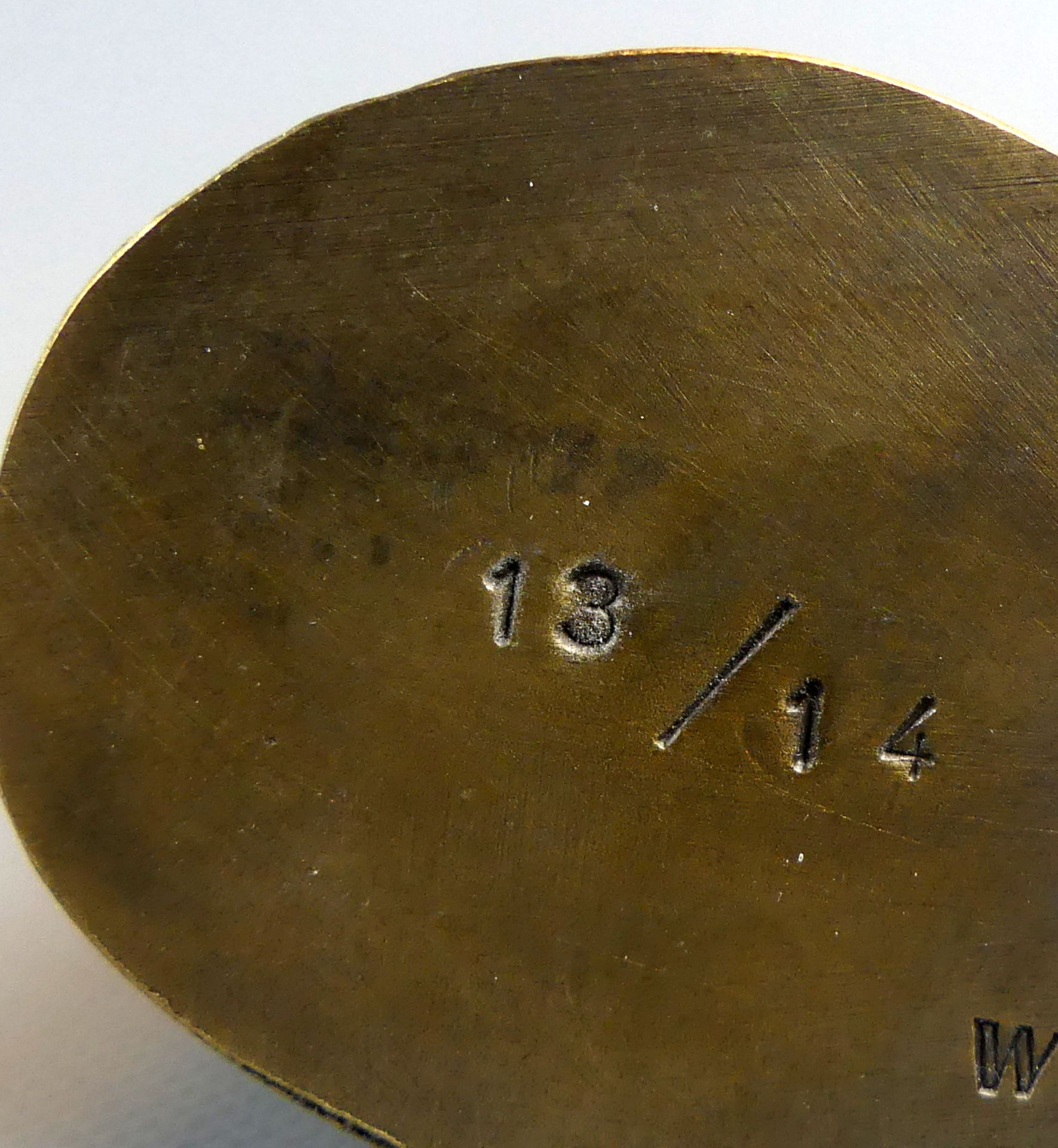 Eule, Bronze, im Boden bez. 13/14 W, H. ca. 12 cm - Bild 3 aus 3