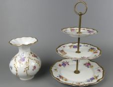 Etagere, kleine Vase, Edelstein, Bavaria, polychrombemalt, Blumendekor,