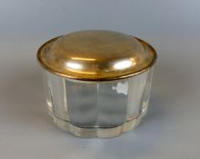 Dose, Glas mit versilbertem Deckel, gewellt, H.ca. 7, Dm. 10,5 cm