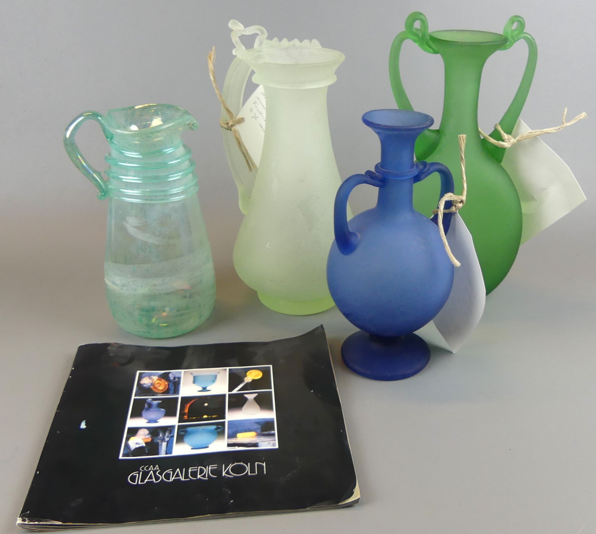 4 Reproduktionen nach römischen Gläsern, gefertigt CCAA (Glas Galerie Köln),
