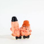 Beswick novelty salt and pepper pot, in the form of Laurel and Hardy, on stand (3)