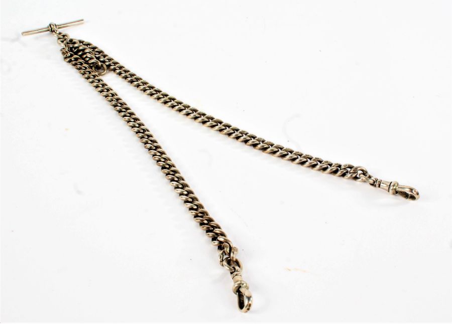 Silver pocket watch chain, with central T bar and clip ends, 44cm long, 2.2oz