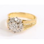18 carat gold and diamond ring, diamonds are arranged in a cluster in the form of a flower, 4.6