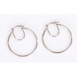 Pair of platinum earring loops, with clip top and loop body, 3.9 grams