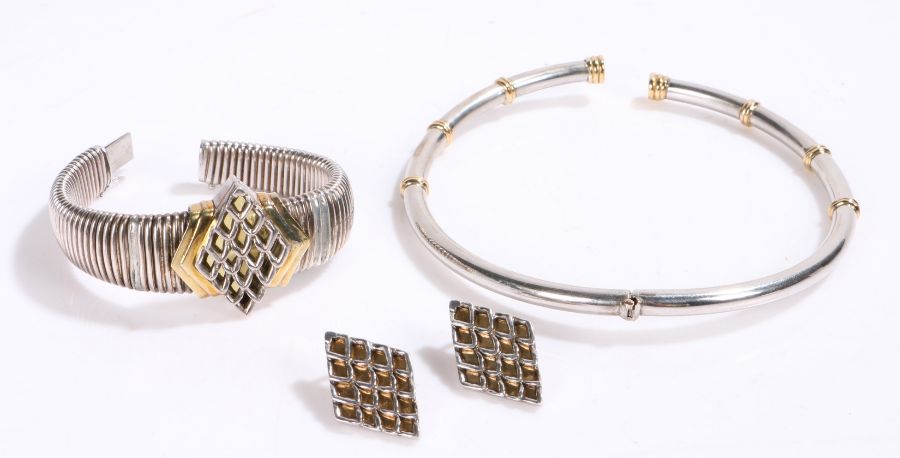 Suite of Silver Greek jewellery to include a bracelet, torc and a pair of clip on earrings (4)