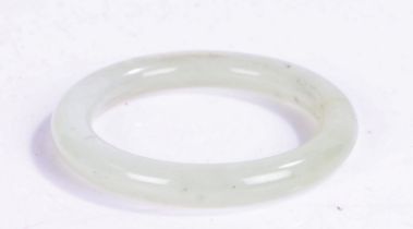 Jade bangle, 49.3 grams 8cm diameter