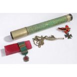 Mixed militaria, to include a W Ottway & Co Ltd, Ealing, London telescope, 1939, broad arrow mark,