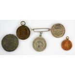 Edward VII and Alexandra medal commemorating a visit to Liverpool, 2.5cm diameter, George V
