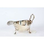George V silver sauceboat, Birmingham 1912, maker A. & J. Zimmerman, with wavy rim and scroll