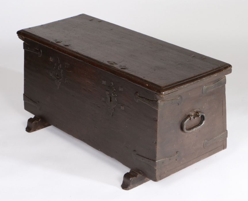17th Century German oak strong box, the rectangular top above twin locks and iron straps flanked - Image 4 of 4