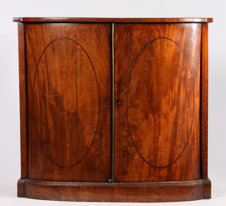 Regency mahogany bowfronted cabinet, the top above a pair of doors with oval stringing enclosing - Image 2 of 2
