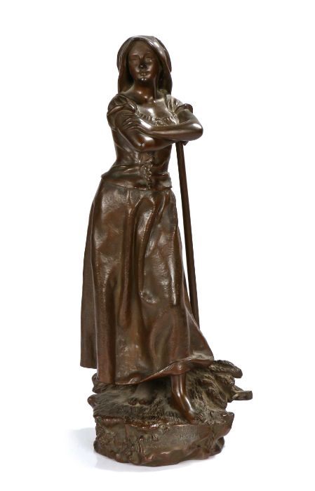 Henri Godet (1863-1937), "Glaneuse", bronze sculpture depicting a lady leaning on her rake, titled