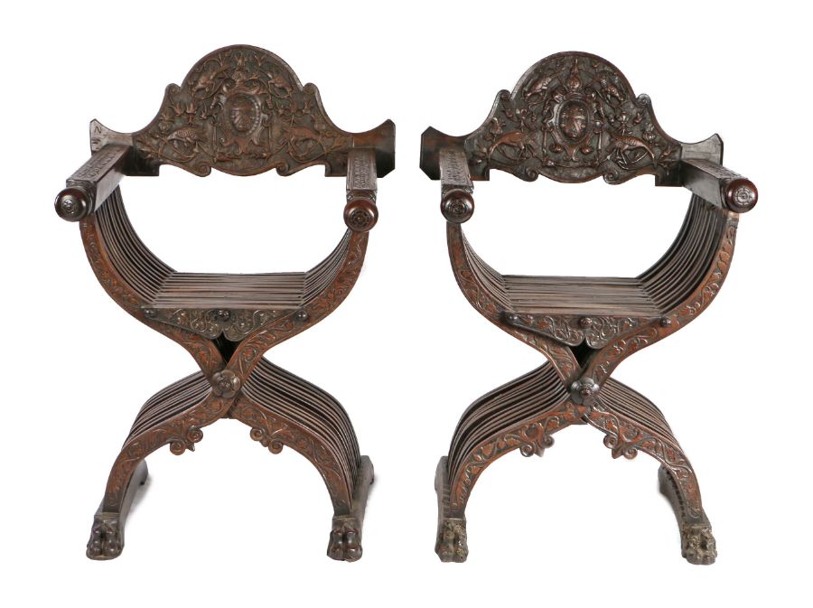 Pair Italian walnut Savonarola chairs, 18th Century and later, the arched back supports with a