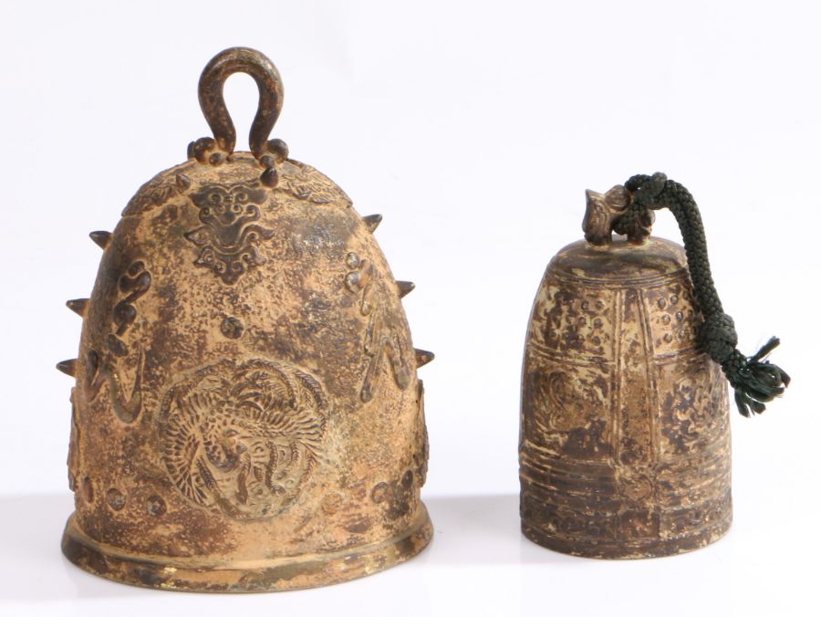 Two Chinese bronze bells, the first archaistic form the second with a serpent handle and phoenix - Image 2 of 2