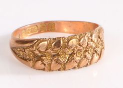 9 carat gold ring, with foliate cast head, ring size R, 3.9g
