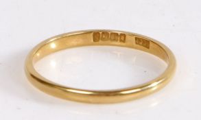 15 Carat Gold Wedding Band, ring size O weight 1.6 grams